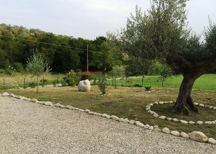 Hillside Escape With Pool